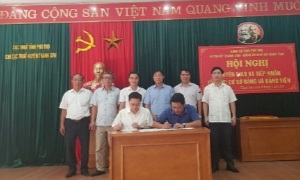 Đảng ủy Khối Các cơ quan tỉnh Phú Thọ tiếp nhận tổ chức đảng ngành thuế và kho bạc nhà nước